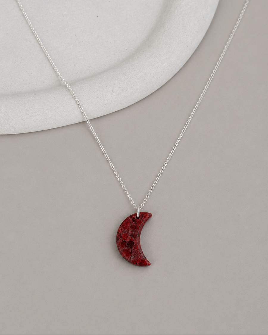 natural-garnet-crescent-moon-pendant-necklace-product-closeup